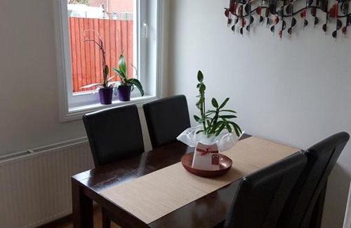 Inverness House | Spacious 2 double bedrooms house for a relaxing stay.