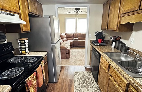 Norcross House | Spacious 2BR/2BA Retreat with Fast WiFi – Your Home Away from Home!