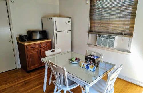 Annapolis Apartment | Spacious 2nd Floor Apartment, with its own entrance and off-street parking.