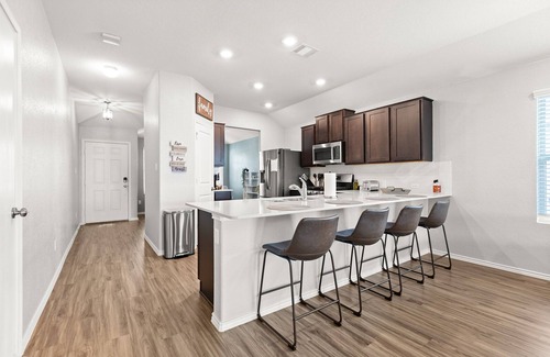 Hutto House | Spacious 3/2 Kalahari Waterpark