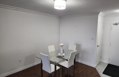 Markland Wood Apartment | Spacious 3 Bdr, 2 Full-Bath, 2 Balcony Condo with amenities