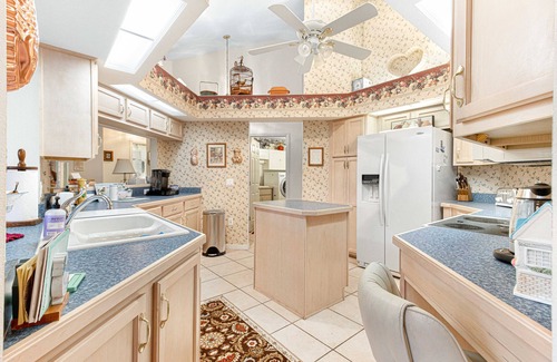 Ocala House | Spacious 3 Bdrm 3 Bath close to World Equestrian Center, O B S, & Airport