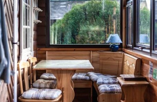 Bronaber Cabin | Spacious 3 Bed Log Cabin in Snowdonia
