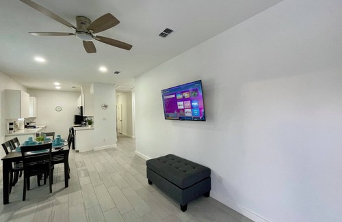 Harlingen Apartment | Spacious 3-bedroom apartment in wonderful Harlingen with WiFi, AC.