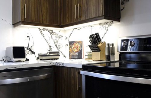 Applewood House | Spacious 3-Bedroom Apartment|Perfect for Families