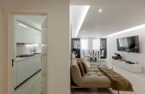 Santa Clara Condo | Spacious 3-bedroom condo in Lisbon