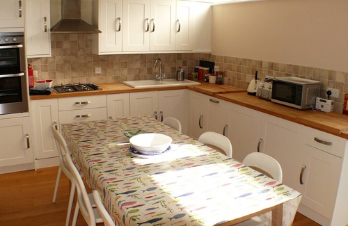Whitstable House | Spacious 3 bedroom cottage near the beach