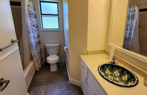 Gibsons House | Spacious 3 bedroom house