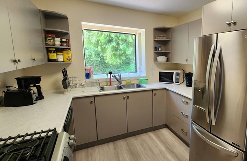 Gibsons House | Spacious 3 bedroom house