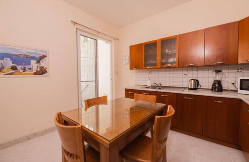 Tal-Ibrag House | Spacious 3-Bedroom Maisonette with Modern Comforts in Swieqi
