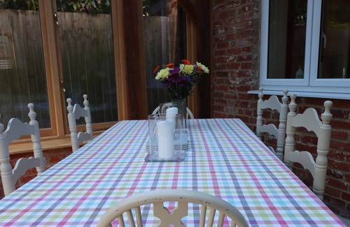 New Forest District House | Spacious 3 bedroom Old School House nestled in the New Forest countryside