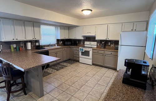 Sioux Falls House | Spacious 3-Bedroom Home in the Heart of Sioux Falls –Perfect Location & Comfort!