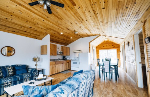 Summerside Cottage | Spacious 3BR Cottage near Cavendish Beach Resort | Family Fun Park | WiFi | BBQ