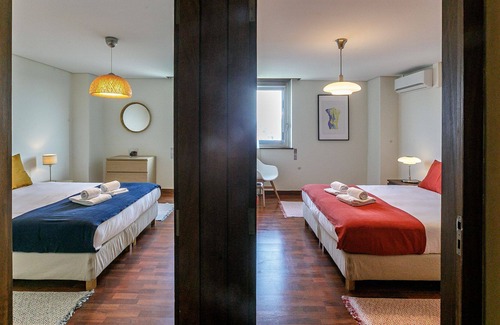 Ramalde Apartment | Spacious 3BR Flat w/ AC & Balcony by LovelyStay