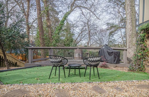 Columbus House | Spacious 3BR Midtown Home | Grad Family Stays