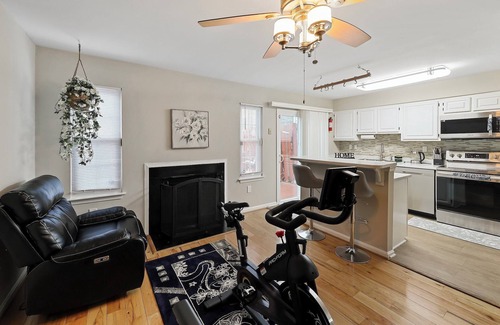 Calverton Apartment | Spacious 3BR Townhouse with Balcony & Gym