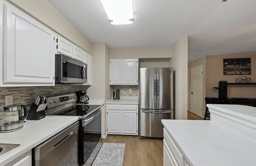 Calverton Apartment | Spacious 3BR Townhouse with Balcony & Gym
