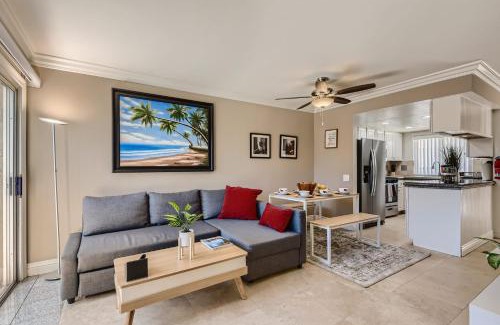East Side Costa Mesa House | Spacious 3BR- Yard - BBQ - Parking