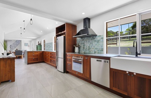 Tallai House | Spacious 4-Bed Hinterland Luxury Escape with Pool
