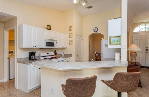 Tuscan Ridge House | Spacious 4-Bed Pool Retreat Close to Disney and Local Attractions