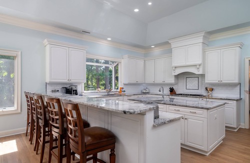 Seabrook Island House | Spacious 4-bed home in Seabrook Island, perfect for families and golf enthusiasts Amenity Cards