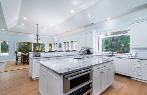 Seabrook Island House | Spacious 4-bed home in Seabrook Island, perfect for families and golf enthusiasts Amenity Cards
