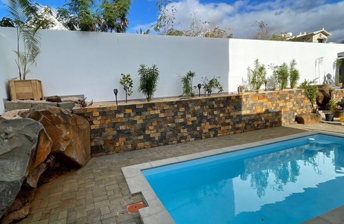 Flic-en-Flac Villa | Spacious 4-bed Villa in Flic en Flac Roof top bar