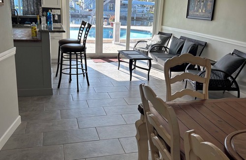 Spring Hill House | Spacious 4-bedroom house in beautiful Hernando Beach with WiFi, pool, sleeps 8