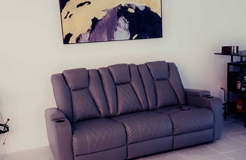 Kissimmee House | Spacious 4-bedroom house in wonderful Kissimmee with AC, WiFi 25 min to Disney