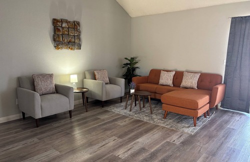 Las Vegas House | Spacious 4-bedroom house with WiFi and AC in amazing Las Vegas