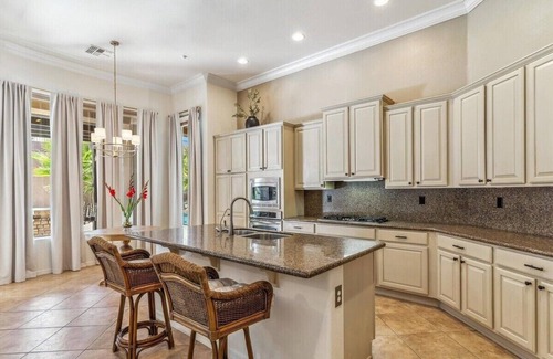 Anthem House | Spacious 4-bedroom home with a resort style backyard in Anthem Country Club!