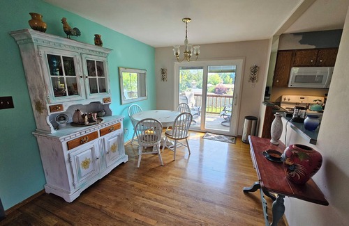 Casper House | Spacious 4-bedroom house in nice area of Casper fully stocked for your use