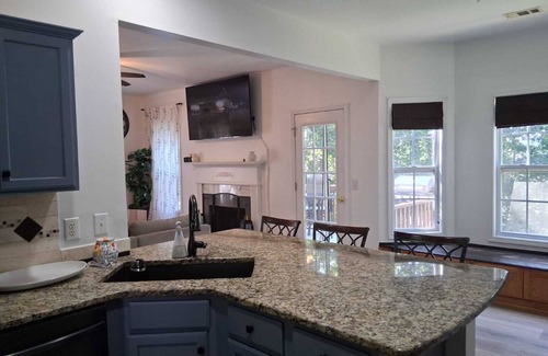 Dallas House | Spacious 4-bedroom house In Dallas GA, ideal for long term stays