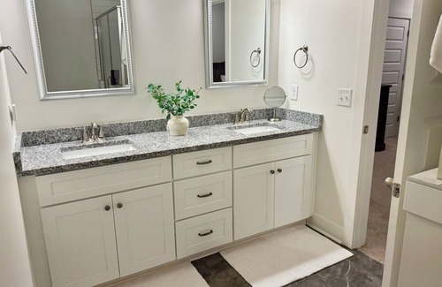 Cary Woods House | Spacious 4-bedroom townhome near campus