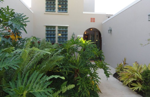 Dorado Pueblo Villa | Spacious 4 Br Villa in Beach Front Community - Pool Club Overlooking The Ocean