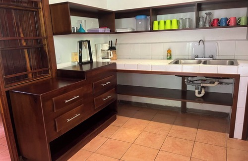 Hatillo House | Spacious 4bdr property - 10p, Pool & Wi-Fi, perfect for retreats! Min to beach!