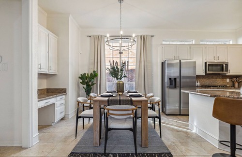 Plano House | Spacious 4BR/4.5BA, Pool & Heated Spa, Close Proximity to Dining, Shopping & Fun