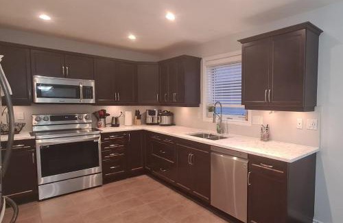 Stonebridge House | Spacious 4BR-4BA House for Large Families & Group in Stonebridge