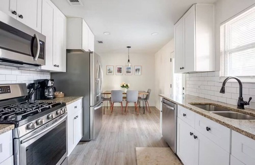 Georgetown House | Spacious 4BR Home, Central Georgetown Location!
