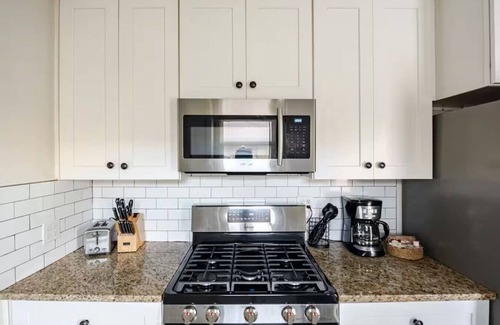 Georgetown House | Spacious 4BR Home, Central Georgetown Location!