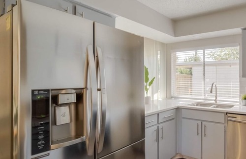 Plano House | Spacious 4BR Retreat with Hot Tub Comfort in Plano