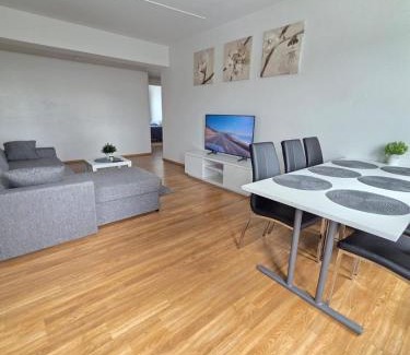 Oulu Apartment | Spacious 4room apartment in the center of Oulu, Parking