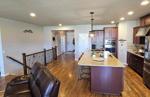 Northgate House | Spacious 5-bed house in North Colorado Springs near music venues and AF Academy