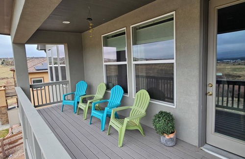 Northgate House | Spacious 5-bed house in North Colorado Springs near music venues and AF Academy
