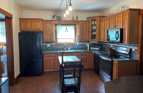 Van Orin House | Spacious 5-bedroom 2-bath farmhouse in peaceful farmland near Princeton Illinois
