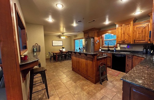 West Fork Cabin | Spacious 5-bedroom cabin serene 40 acre retreat