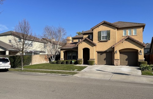 Lodi House | Spacious 5 bedroom family home in Lodi Wine Country