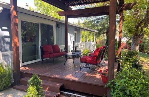 Danville House | Spacious 5-bedroom house in enchanting Danville with AC, WiFi