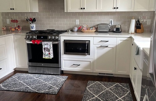 Edina House | Spacious 5-bedroom house in lovely Minneapolis/Edina border
