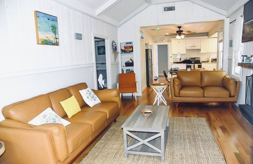 Ocean Beach House | Spacious 5-bedroom house with central air on Fire Island’s wonderful Ocean Beach